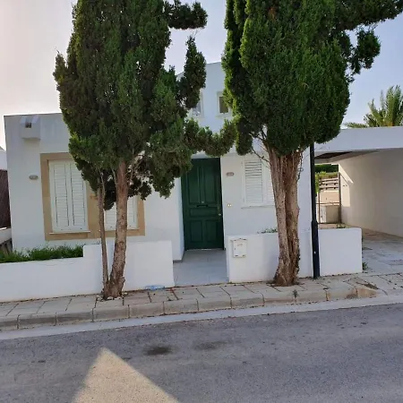 Mykonian Style Private By The Sea * Larnaka