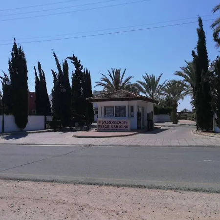 Villa Mykonian Style Private By The Sea Larnaka