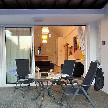 Mykonian Style Private By The Sea Larnaka